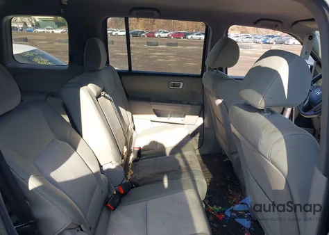 2013 Honda Pilot Lx z USA, uszkodzony, nr VIN 5FNYF4H27DB002916